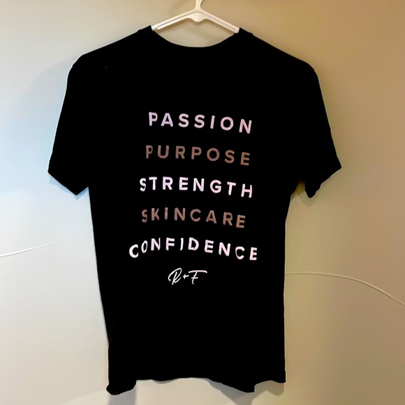 Rodan + Fields t-shirt XS - Picture 1 of 1